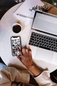 Como levar algoritmos das redes sociais para a vida?