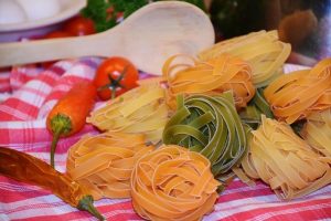 O Nobel de física que ‘inovou’ ao cozinhar macarrão –e irritou italianos